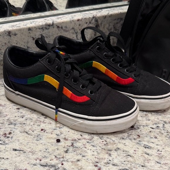 Vans rainbow bottom - Picture 2 of 5